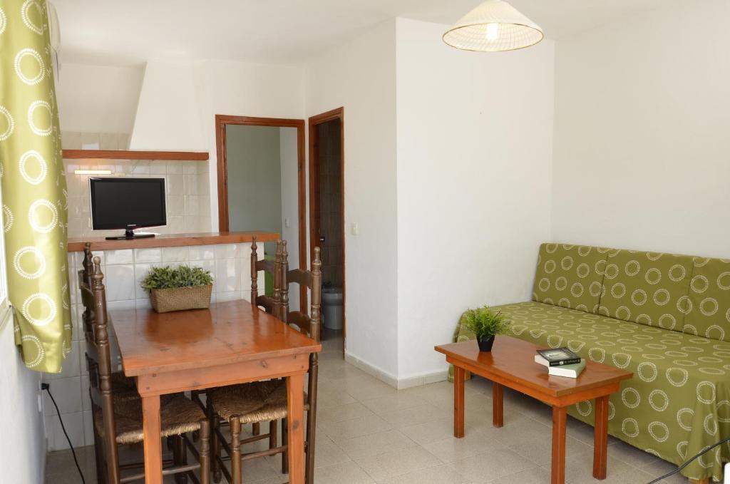 Apartamentos Eugenio La Sabina La Savina  Quarto foto